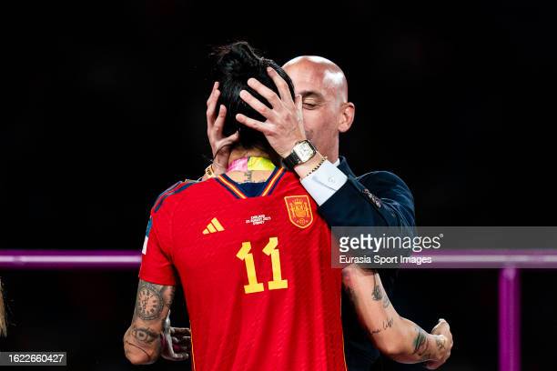 BREAKING:SPANISH FA PRESIDENT, LUIS RUBIALES RESIGNS..